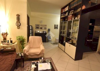 Three-room apartment Cassina De' Pecchi, Cassina de' Pecchi - photo 2