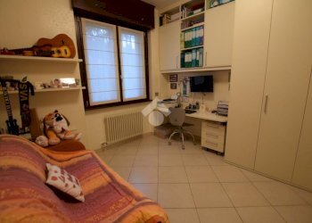 Three-room apartment Cassina De' Pecchi, Cassina de' Pecchi - photo 13