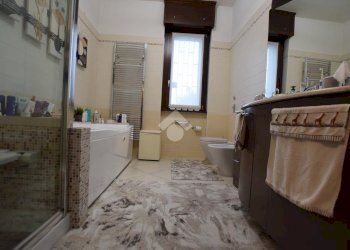 Three-room apartment Cassina De' Pecchi, Cassina de' Pecchi - photo 21