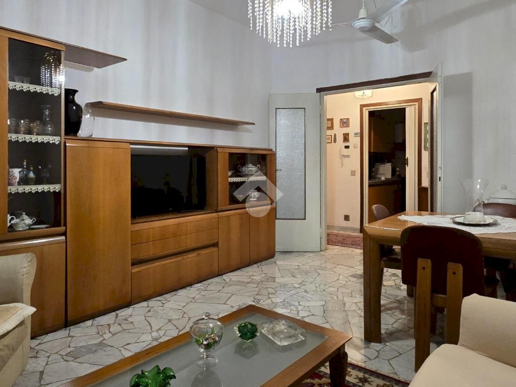 Three-room apartment Viale Sardegna, Cinisello Balsamo - photo 3