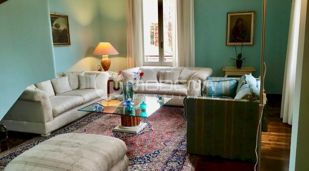 Two-room apartment Modena (neighborhood Circoscrizione 1) - photo 1