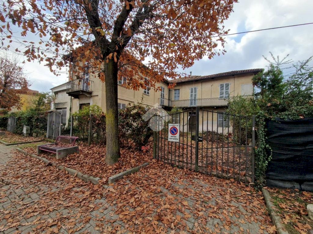 Casa indipendente Piazza Guglielmo Marconi, Villafranca d'Asti - foto 1