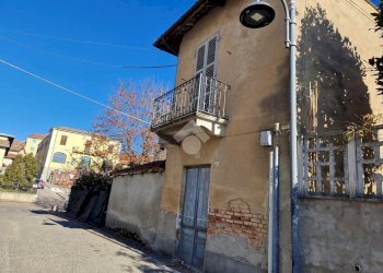 Casa indipendente Piazza Guglielmo Marconi, Villafranca d'Asti - foto 5