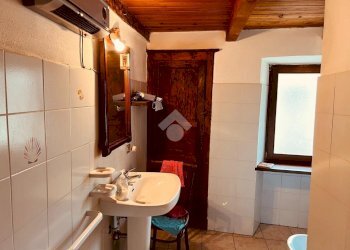 Casa semi indipendente Frazione Vaudano, Valdilana - foto 23