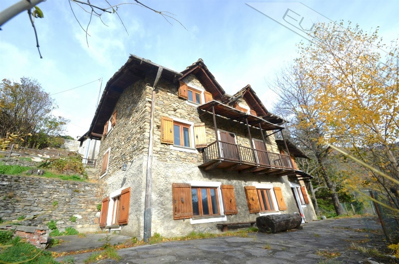 Independent house Via Portassa  14, Usseaux - photo 1