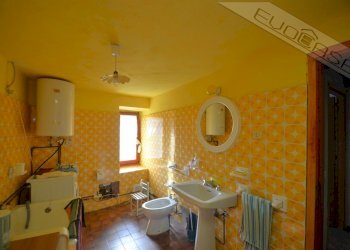 Independent house Via Portassa  14, Usseaux - photo 46