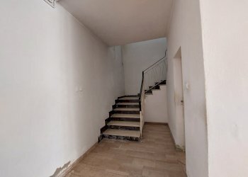 Scala - Casa indipendente via Correcchio, 106, frazione Sasso Morelli, Imola - foto 11