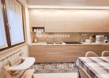 Foto 10 - Trilocale Via Pasubio
 
7, Corbetta - foto 10