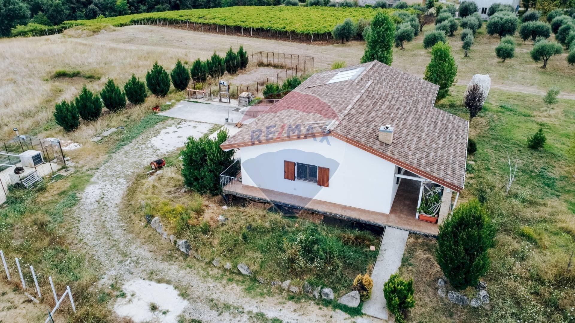 Casa all\'aperto - Villa C.da San Basile
 
17, Orsogna - foto 2