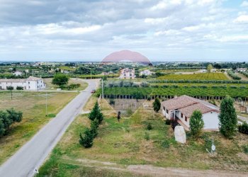 Casa all\'aperto - Villa C.da San Basile
 
17, Orsogna - foto 14