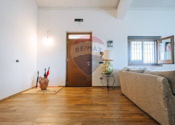 Soggiorno - Villa C.da San Basile
 
17, Orsogna - foto 33