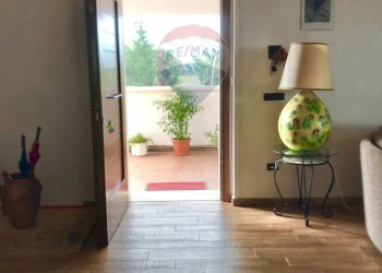 Hall / corridoio - Villa C.da San Basile
 
17, Orsogna - foto 52