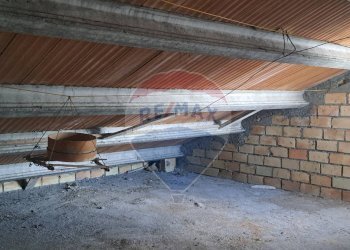 Dettagli - Casa semi indipendente via Francesco Verlengia
 
10, Altino - foto 30