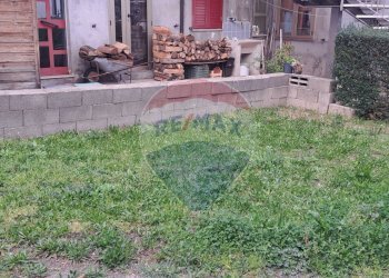 Giardino - Casa semi indipendente via Francesco Verlengia
 
10, Altino - foto 36