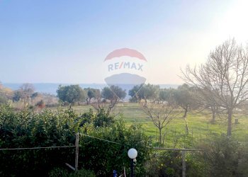 Vista delle montagne - Rustico Contrada Piana S. Tommaso
 
38, Torino di Sangro - foto 8