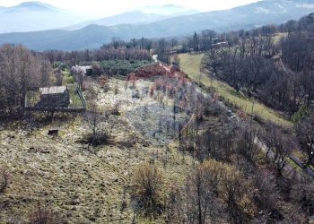 Vista delle montagne - Terreno edificabile Via Cerreto
 
25, Carunchio - foto 6