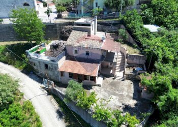 Casa all\'aperto - Casa semi indipendente Località Sant'Apollinare Via A. Moro
 
7, San Vito Chietino - foto 9