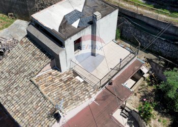 Edificio all\'aperto - Casa semi indipendente Località Sant'Apollinare Via A. Moro
 
7, San Vito Chietino - foto 79