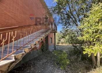 Casa all\'aperto - Independent house via Marcianese
 
20, Lanciano - photo 12