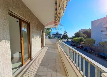 Balcone - Appartamento Via Corradino Marciani
 
113, Lanciano - foto 18