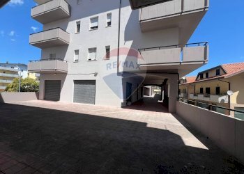 Edificio all\'aperto - Locale Commerciale Via Nazionale
 
551, Altino - foto 10