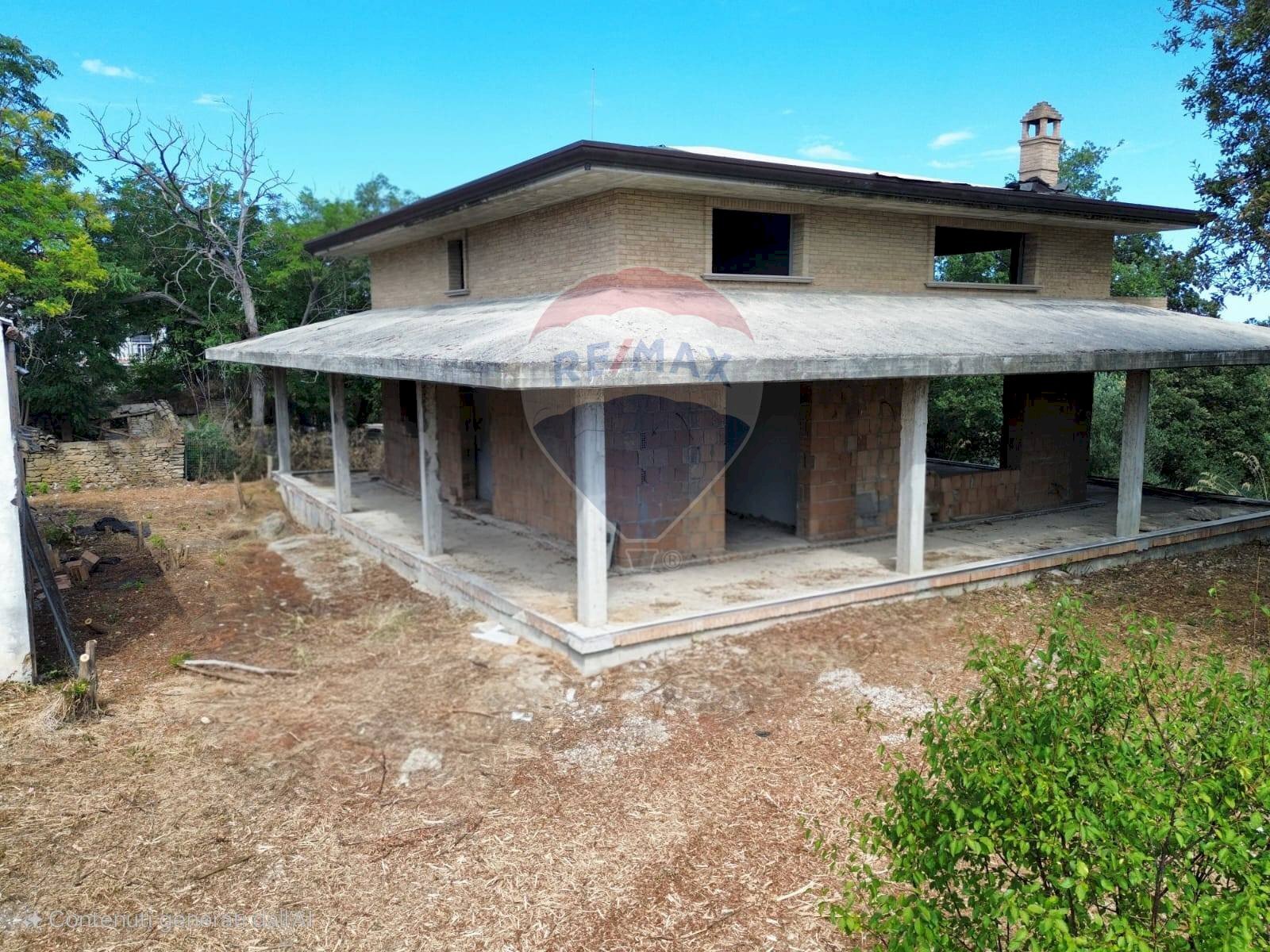 Casa all\'aperto - Villa Contrada Sacchetti
 
18, Treglio - foto 1