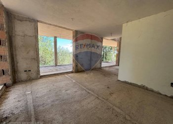 Stanza vuota - Villa Contrada Sacchetti
 
18, Treglio - foto 11