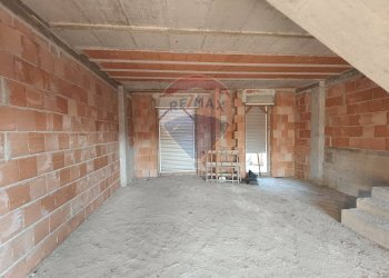 Parcheggio - Villa a Schiera Via Borgata Perilli
 
34, Santa Maria Imbaro - foto 9