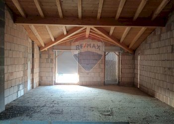 Parcheggio - Villa a Schiera Via Borgata Perilli
 
34, Santa Maria Imbaro - foto 21