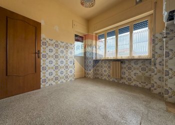 Stanza vuota - Appartamento via Raffaele Caporali
 
27, Lanciano - foto 11