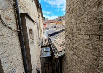 Edificio all\'aperto - Quadrilocale Via Umberto I
 
13, Lanciano - foto 15