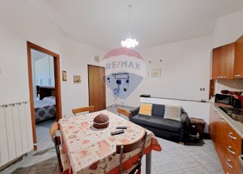 Sala da pranzo - Quadrilocale Via dei Frentani
 
193, Chieti - foto 3