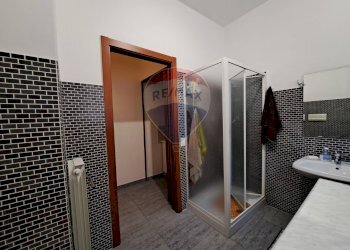 Bagno - Quadrilocale Via dei Frentani
 
193, Chieti - foto 16