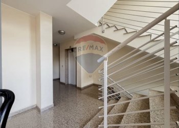 Scale - Trilocale Via Guglielmo Polzinetti
 
3, Lanciano - foto 8