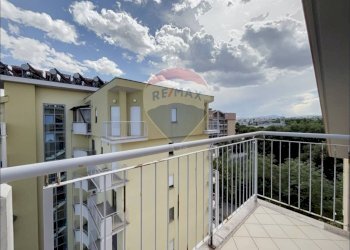 Balcone - Trilocale Via Guglielmo Polzinetti
 
3, Lanciano - foto 32