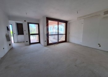 Stanza vuota - Villa Bifamiliare Via Adriatica Nord
 
75, San Vito Chietino - foto 3