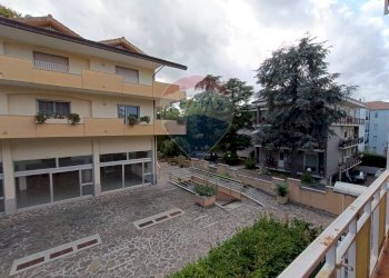 Edificio all\'aperto - Appartamento Via Genova
 
27, Lanciano - foto 11