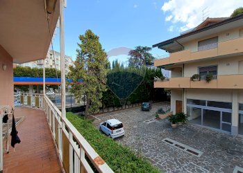 Balcone - Appartamento Via Genova
 
27, Lanciano - foto 12