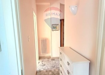 Hall / corridoio - Appartamento Via Genova
 
27, Lanciano - foto 35