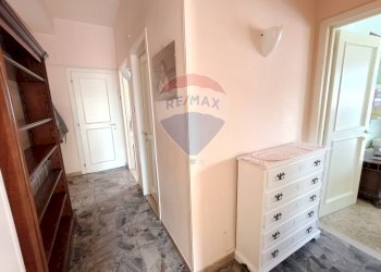 Hall / corridoio - Appartamento Via Genova
 
27, Lanciano - foto 38