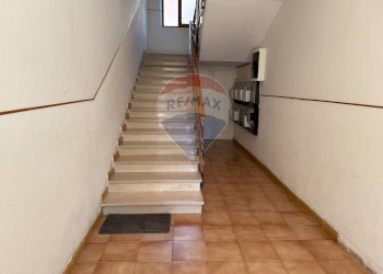 Scale - Quadrilocale Via San Rocco
 
132, San Vito Chietino - foto 10