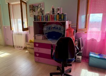 Camera / camera da letto - Quadrilocale Via San Rocco
 
132, San Vito Chietino - foto 30