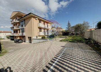 Edificio all\'aperto - Appartamento Viale Antonio Gramsci
 
64, Paglieta - foto 1