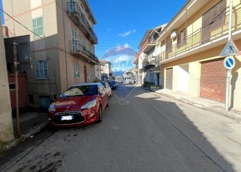 Edificio all\'aperto - Casa semi indipendente Via Lanciano
 
7, Frisa - foto 9