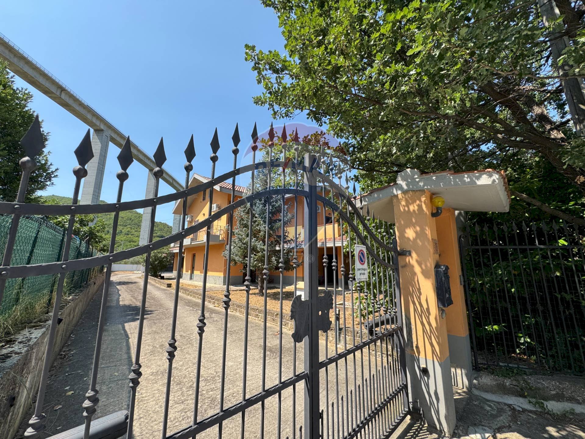 Edificio all\'aperto - Casa indipendente Contrada Madonna del Basilico
 
2, Villa Santa Maria - foto 2