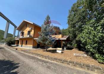 Casa all\'aperto - Casa indipendente Contrada Madonna del Basilico
 
2, Villa Santa Maria - foto 1