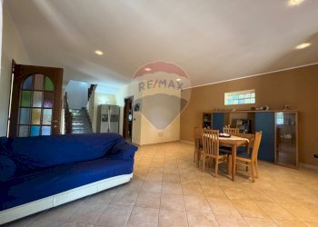 Sala da pranzo - Casa indipendente Contrada Madonna del Basilico
 
2, Villa Santa Maria - foto 9