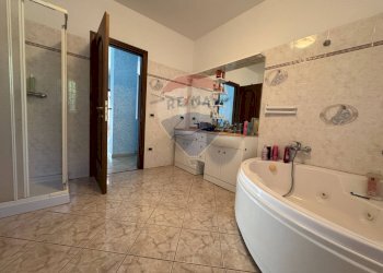 Bagno - Casa indipendente Contrada Madonna del Basilico
 
2, Villa Santa Maria - foto 24