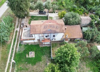 Casa all\'aperto - Casa semi indipendente Contrada Sabbioni
 
snc, Lanciano - foto 3