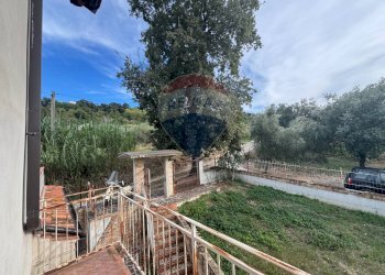 Balcone - Casa semi indipendente Contrada Sabbioni
 
snc, Lanciano - foto 18
